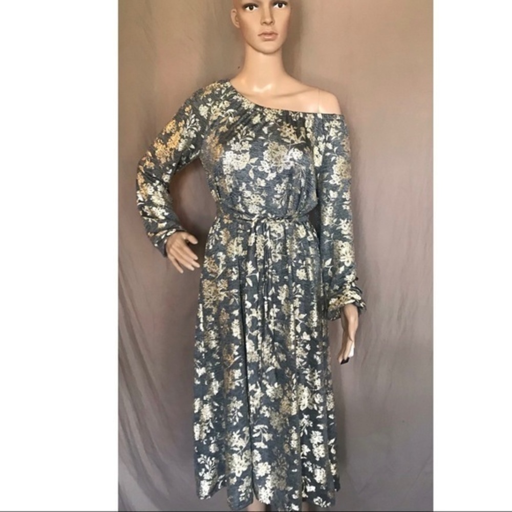 LuLaroe Eve Gray & Gold Dress Size Small